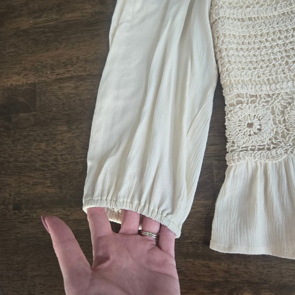 Hem & Thread Cream Crochet Lace Peasant Top Long Sleeve Boho Smocked Blouse M/L - Picture 8 of 8